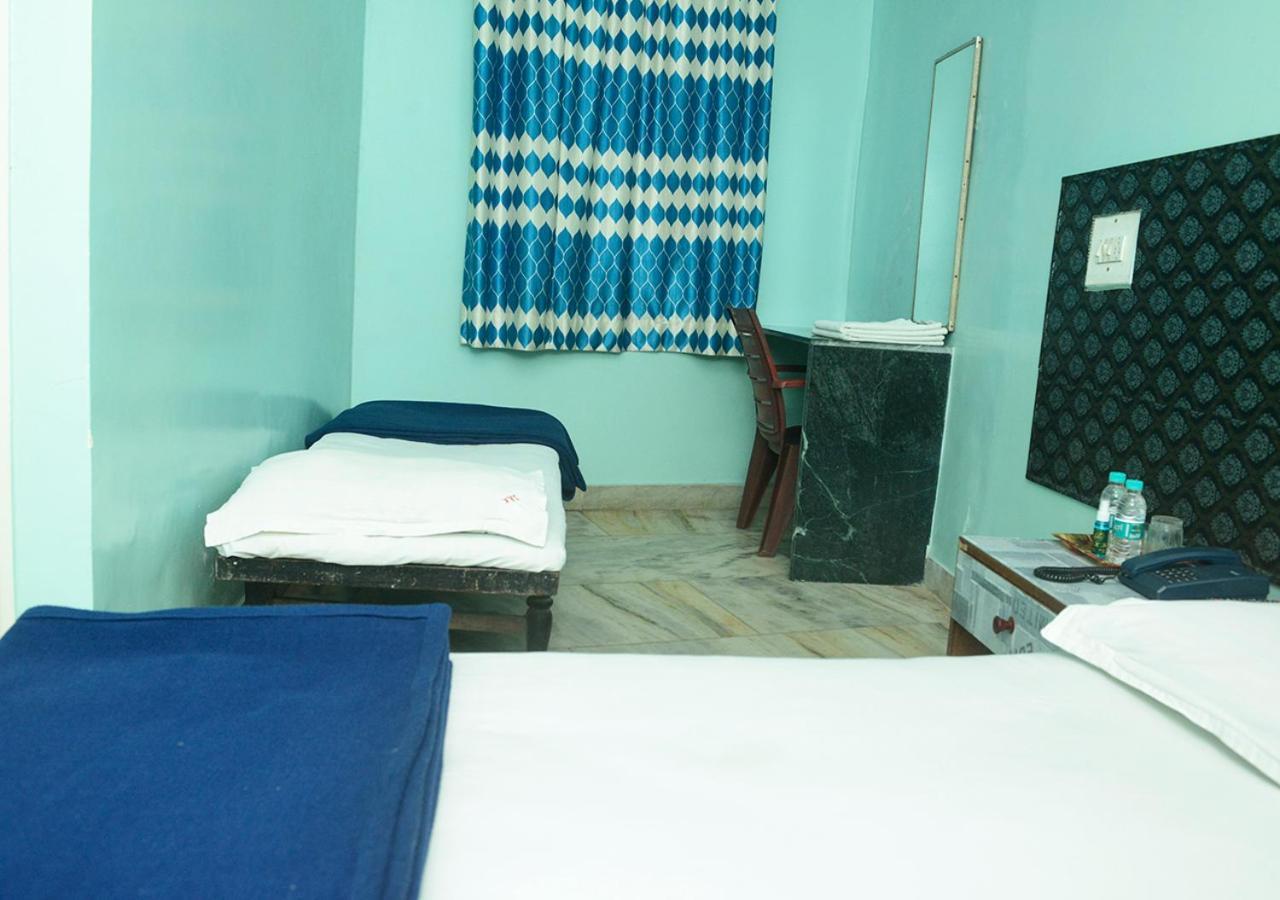 Srk Hotel Mumbai Eksteriør bilde