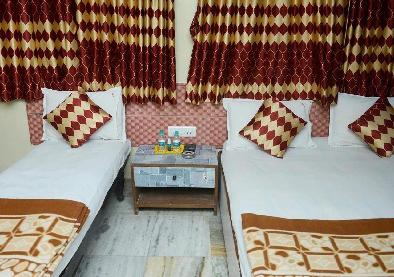 Srk Hotel Mumbai Eksteriør bilde